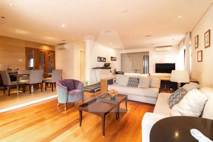 Apartamento com quadra de tênis, em Higienópolis!