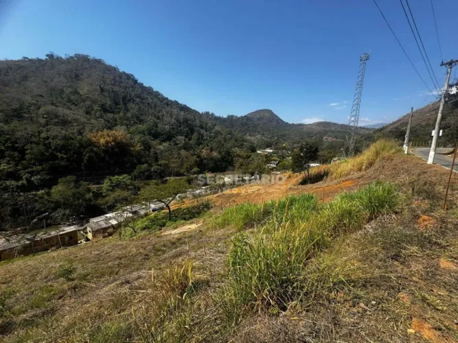 OPORTUNIDADE! Terreno à venda, 500 m² por R$ 100.000 - Pedro do Rio - Petrópolis/RJ