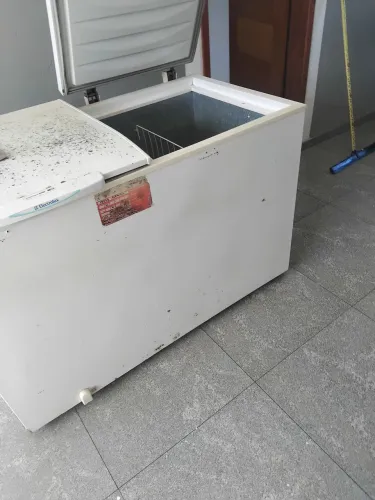 Freezer  usado 