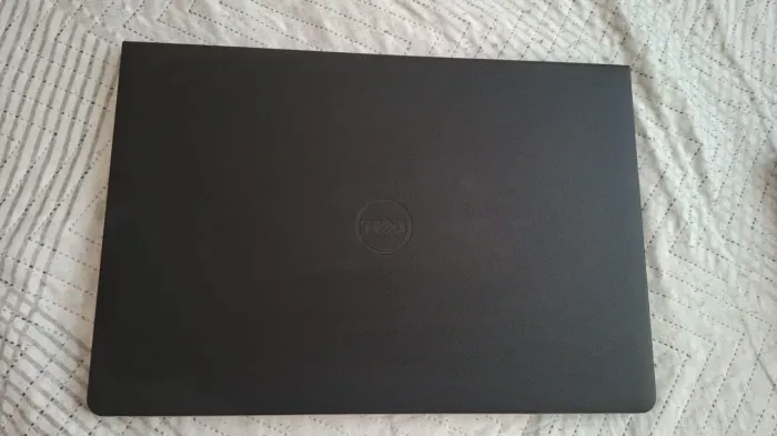 Notebook Dell Inspiron 15 Serie 3000 I3, 4GB RAM, HD 1TB Tela de 15,6"