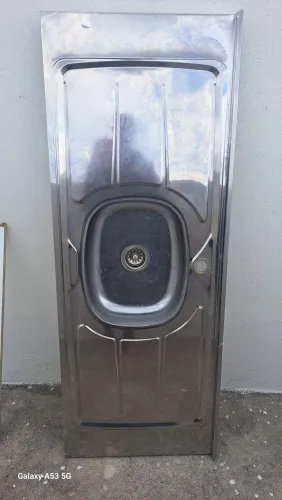Pia de cozinha de inox nova