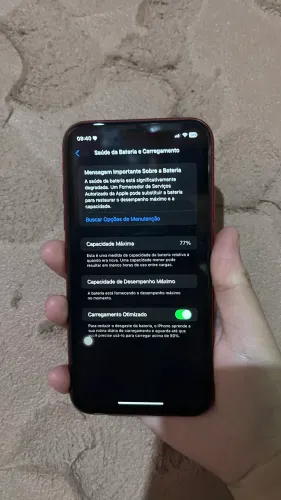 iPhone XR bem conservado