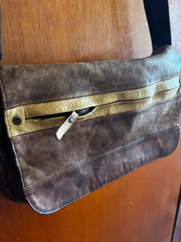 Bolsa Mensage Springfiel Couro Legítimo Vintage Europe