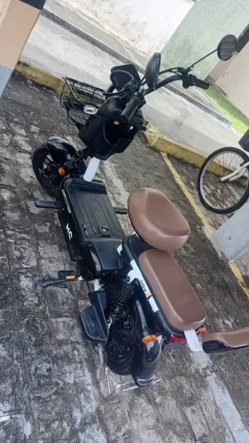 Vendo motocicleta