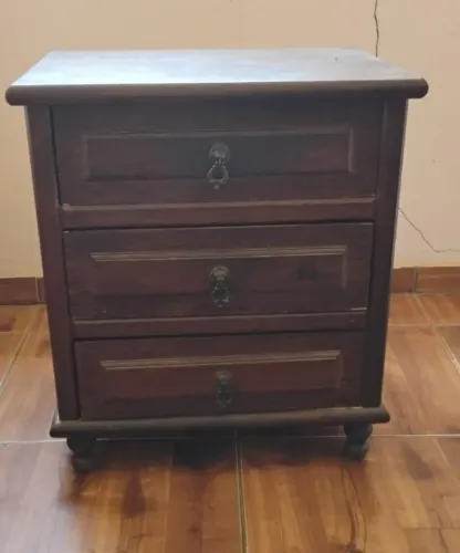 Mesa de cabeceira 