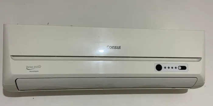 Vendo ar condicionado cônsul 12 btu 