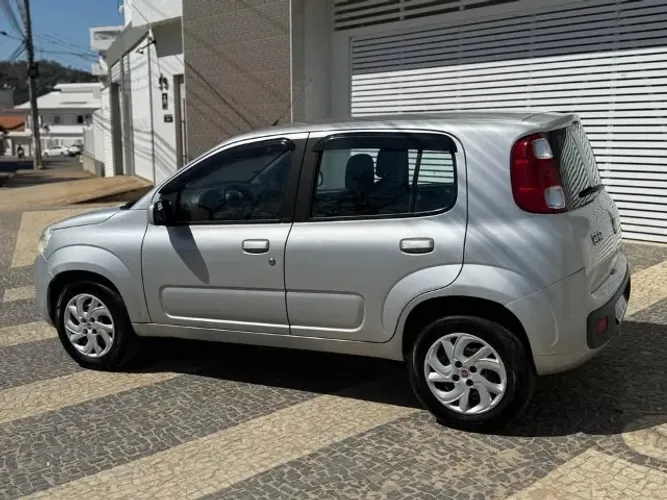 Fiat Uno Economy 1.4 EVO Fire Flex 8V 4P 2012