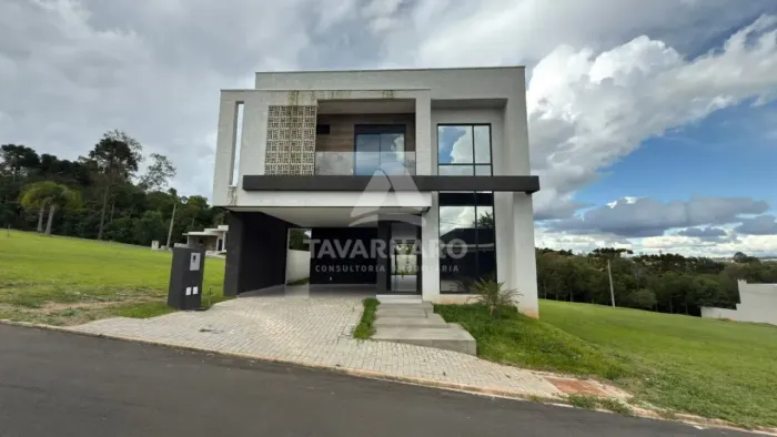Casa Condomínio em Ponta Grossa