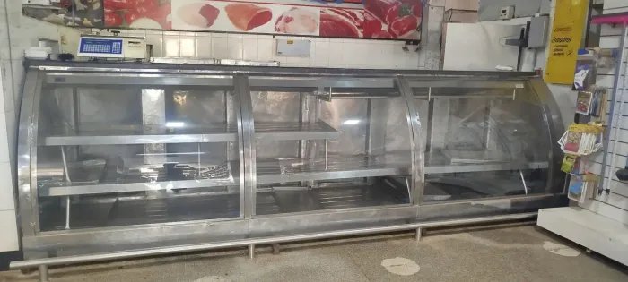 Balcão expositor de carne 4,50 mts