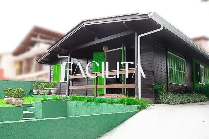 Casa com 3 quartos no bairro Rio Tavares, Florianópolis.