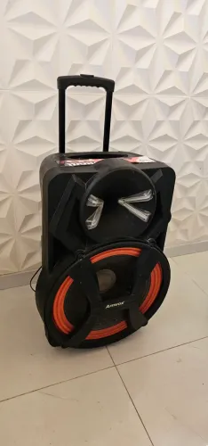 Caixa de Som Bluetooth Amvox Dezoitão 1100W RMS - Com Rodinhas