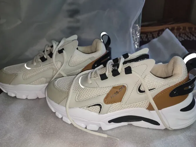 Tênis chunky sneaker Bege e Marrom - Novo, Confortável e Respirável,  tamanho  37