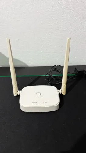 Roteador Multilaser Branco com 2 Antenas