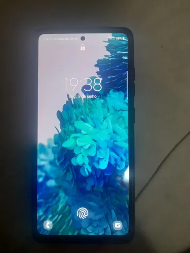 VENDO SANSUNG S20 FE COM PROBLEMA NO TOUCH PARA CONCERTAR OU RETIRADA DE PEÇAS!