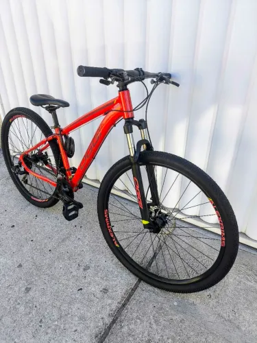 Bicicleta OGGI HACKER SPORT