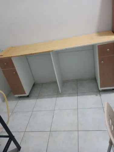 Bancada para manicure 
