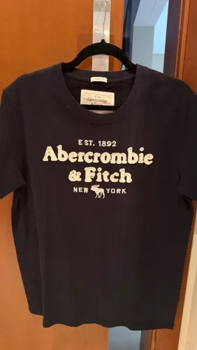 Camiseta Abercrombie tamanho G. Comprada nos Estados Unidos