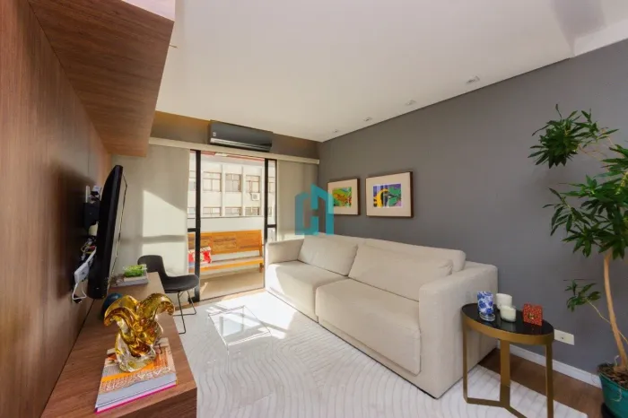 Apartamento à venda na Vila Olímpia, com alto padrão de acabamento e localização privilegi