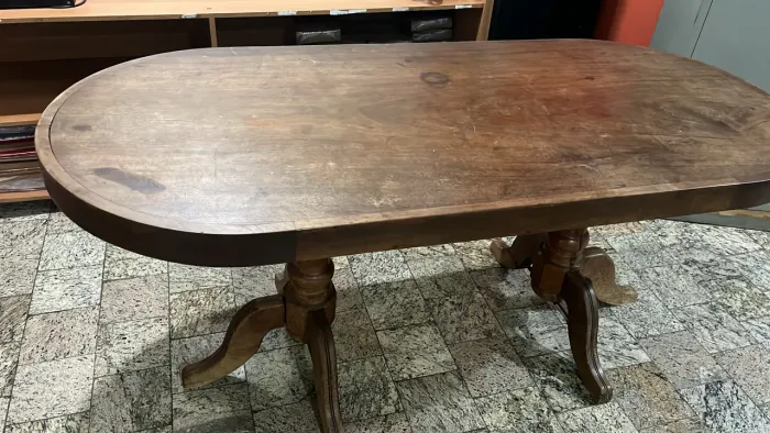 Mesa antiga pra restauração 