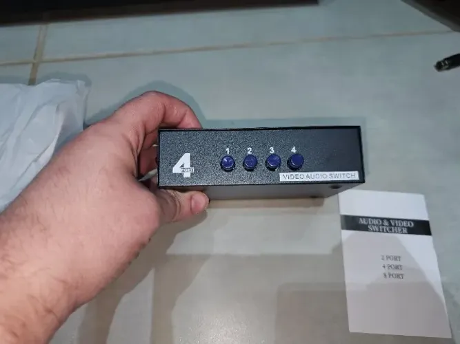 Chaveador HUB Audio e Video