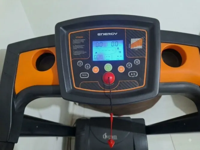 Esteira Eletrônica Dream Energy 2.1 Usada