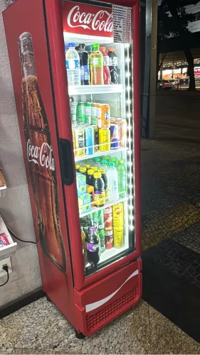Vaga emprego atendente lanchonete