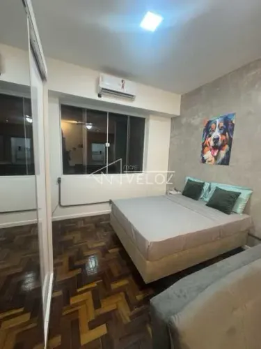 Kitnet/Conjugado : / Residencial / Centro
