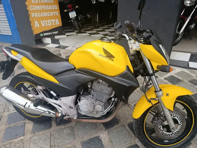 HONDA CB 300R 2012 EXCELENTE