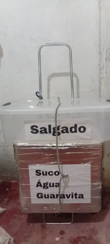 Carrinho de feira multiuso excelente pra vc ir a feira ou ate mesmo vender lanches 
