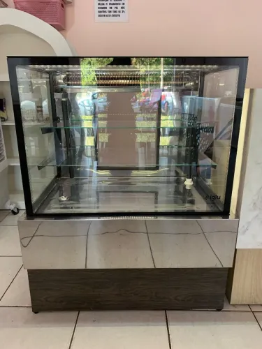 VITRINE REFRIGERADA - IGLU