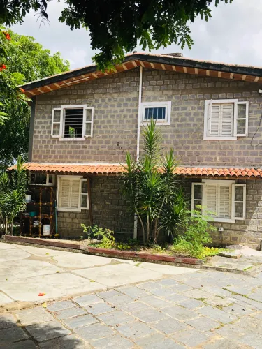 Kitnet Charmosa e Aconchegante em Rua Arborizada - Ambiente Tranquilo e Ventilado