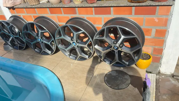 Rodas BMW X1 originais