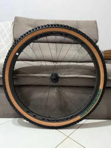 RODA ROVAL CONTROL DT 240 CARBONO