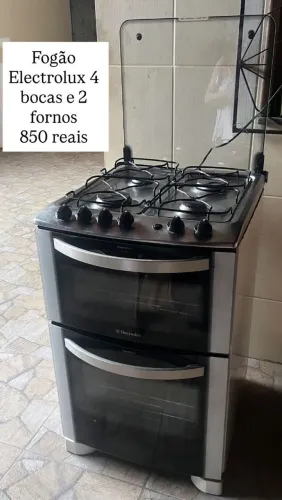Fogão Electrolux 4 bocas e 2 fornos