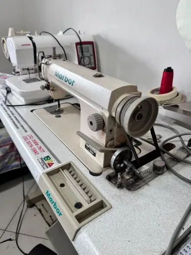 Máquina de costura Marbor semi insdustrial
