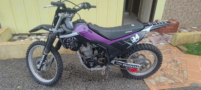Crf 250f por pouco tempo nesse valor