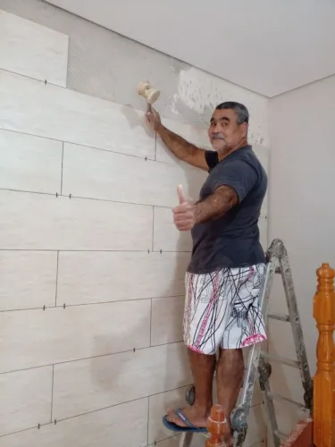 PEDREIRO