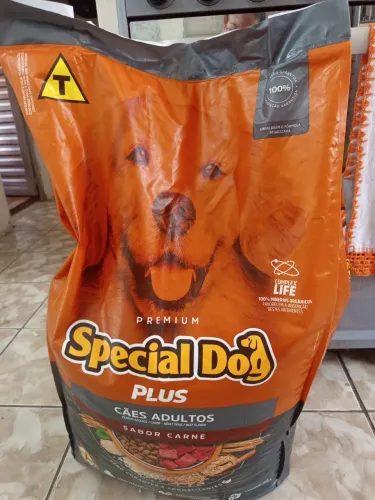 Ração cães adultos 20kg special dog plus