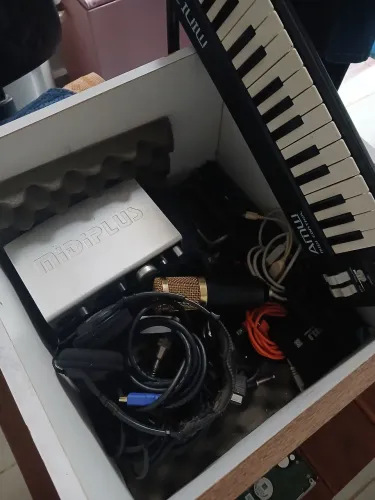 Vendo Equipamentos Para HomeStudio