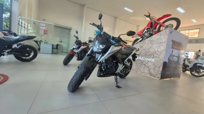 CB 300F TWISTER CBS 0KM