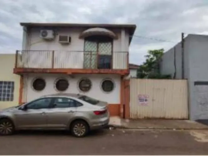 Casa 235 m² - Centro - Ponta Porã - MS