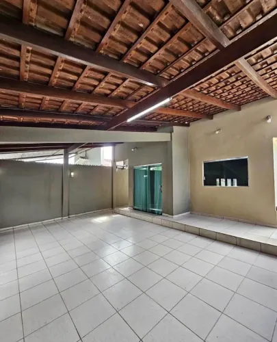 Casa 3 quartos no Fraternidade Casa bem localizada