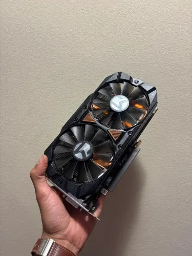 Placa de vídeo rx580 8gb ótimo estado 