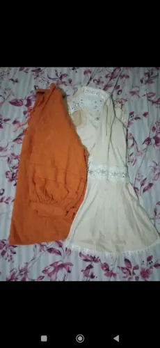 BLUSA E VESTIDO M POR 30,00
