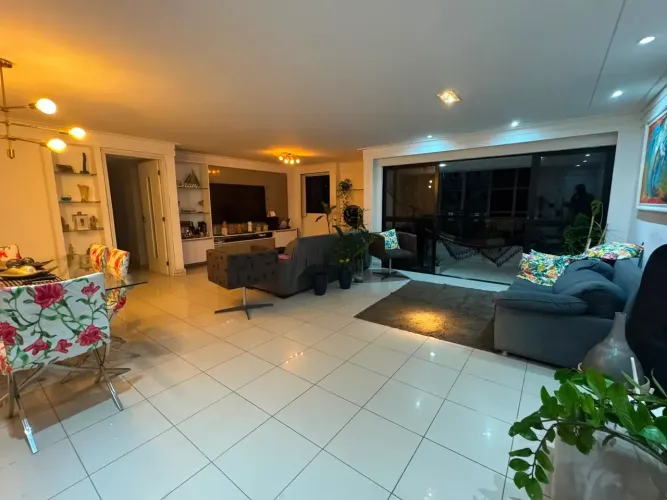 Apartamento de Luxo em Boa Viagem 148m² | 3 Suítes | Conforto e Segurança