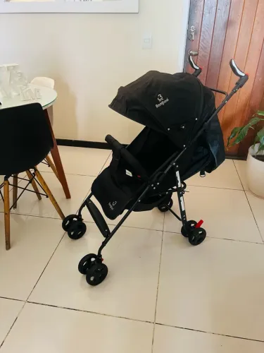 Carrinho bebê Bamboo! unissex Várias posições super leve ! manopla 360 graus ! Ac cartão