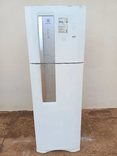 Geladeira Frost Free revisada funcionando perfeitamente 