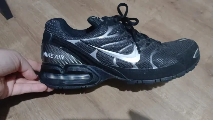 Tênis Nike Air Torch 4