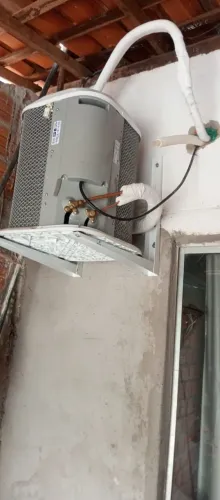 Instalação e manutenção de ar condicionado 