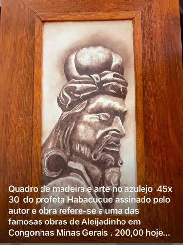Quadro de madeira com arte de ajulejo obra aleijadinho MG